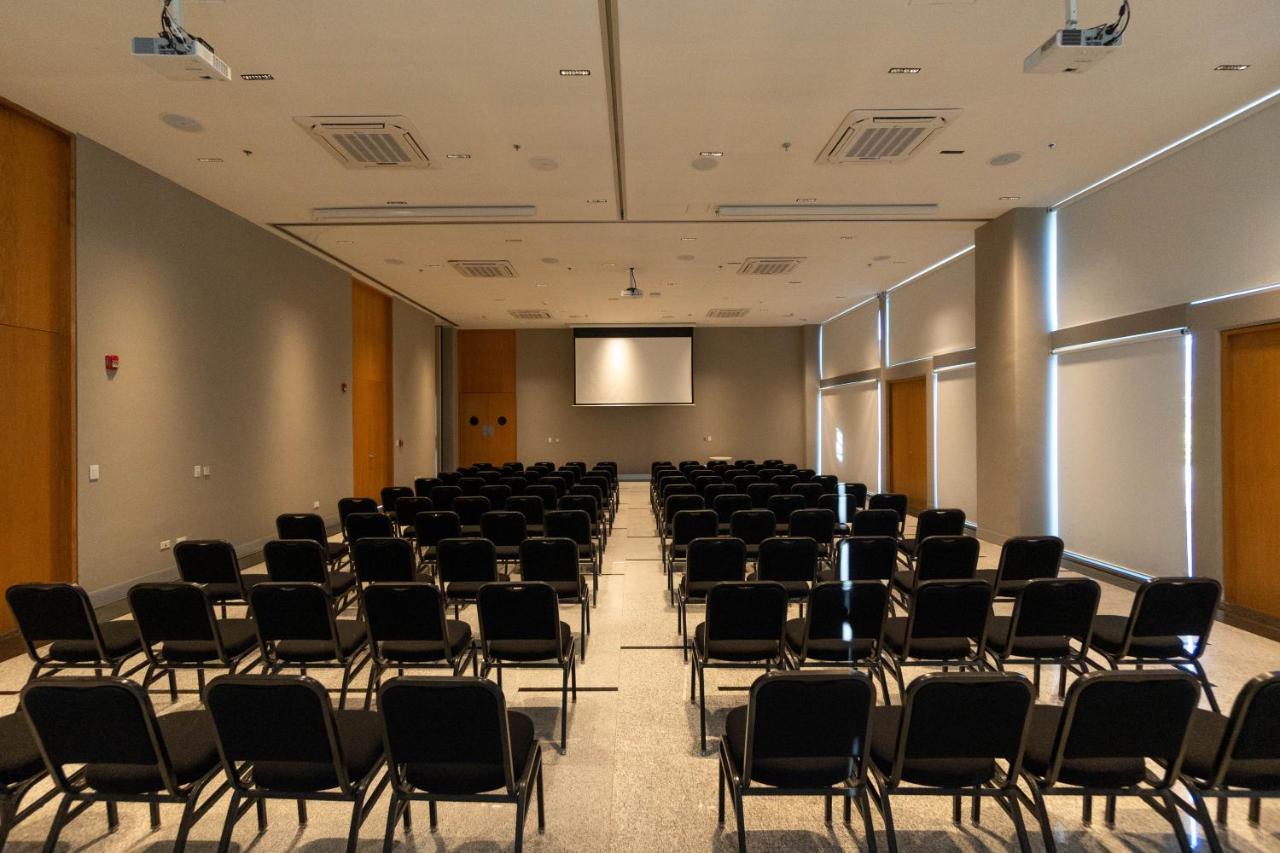 Hotel Mio Vallarta Unique & Different- Adults Only Puerto Vallarta Eksteriør bilde A typical conference room